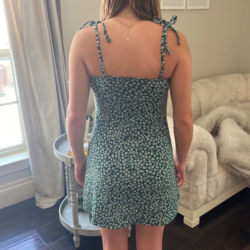 DIVIDED DRESS - Picture 2 of 3